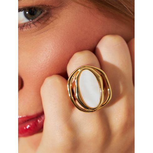 34086-anel-oval-vazado-liso-banho-ouro-18k-madreperola-festa-atelie-rosa-valverde -2-